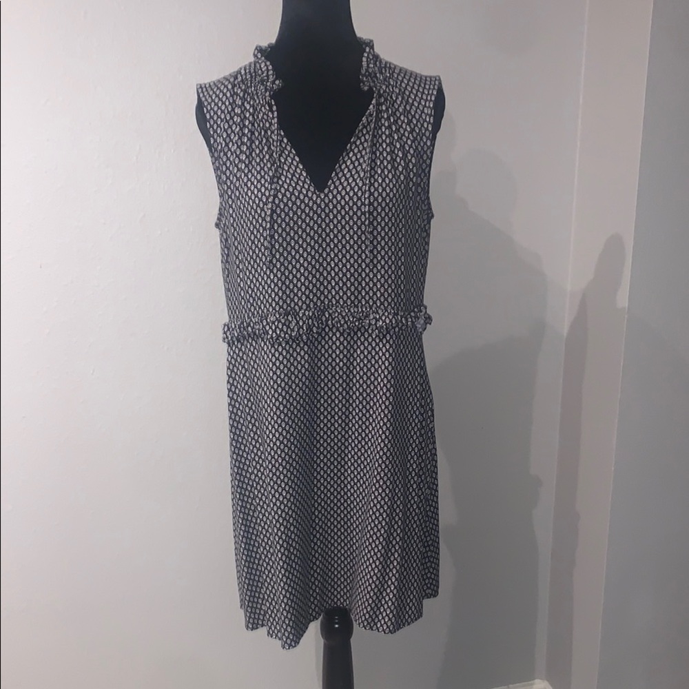 Elegant Black and White Patterned Dress